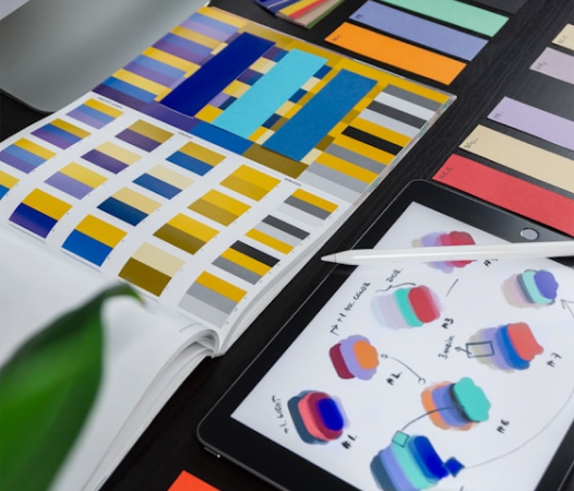 <h4><span style="font-size: 24px;"><b>Digital Partnership</b></span></h4>
